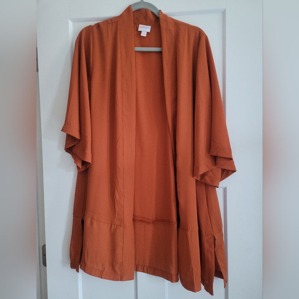 LuLaRoe Aurora Bell Sleeve Kimono